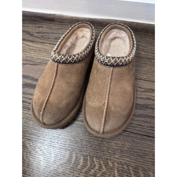 UGG Tasman Slippers Chestnut Kids Size 1 - Picture 2 of 12